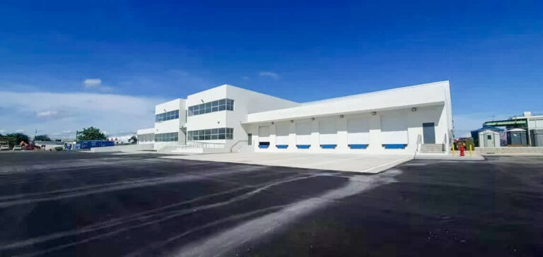 SDQ Cargo Complex 02 FI